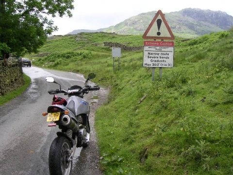 Wrynose Pass / Hardknott Pass : Eskdale Green - Little Langdale